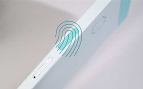 右側面に位置するNextbit Robinの指紋認証